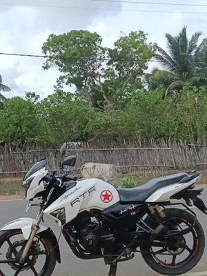 TVS Apache 2015 Motorbike (Used)