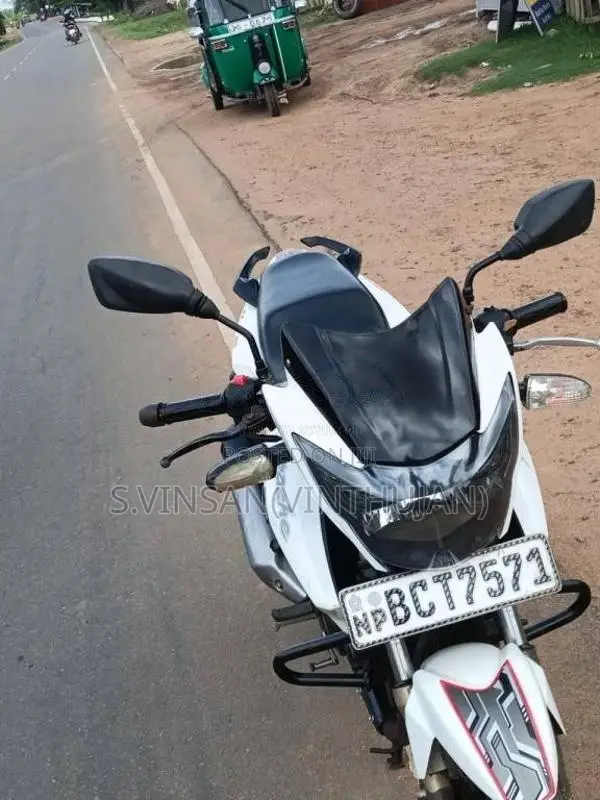 TVS Apache 2015 Motorbike (Used)