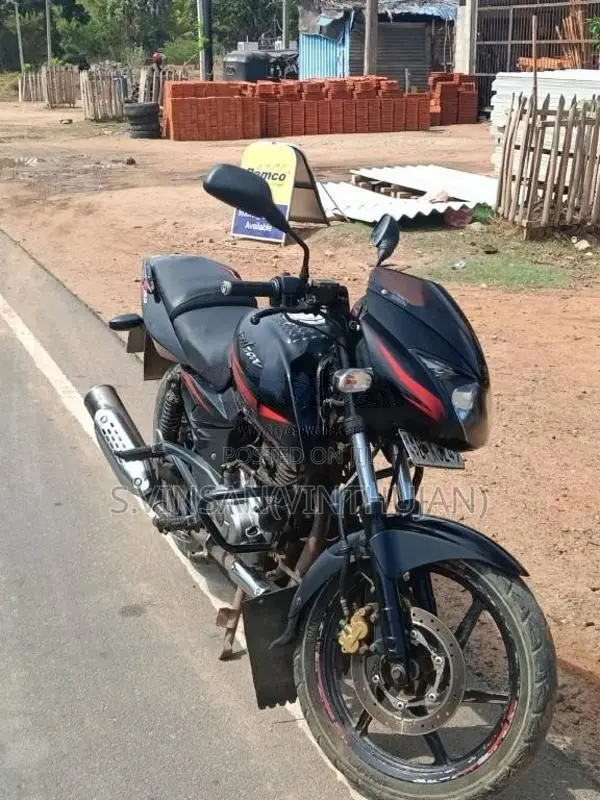 Bajaj 180 Pulsar 2017 Motorbike (Used)