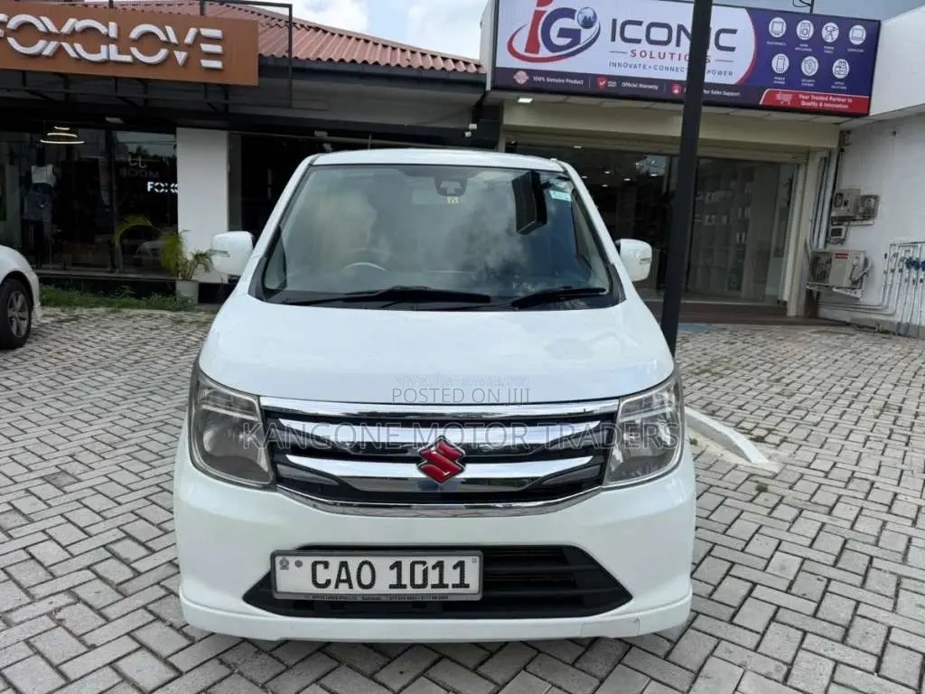 Suzuki Wagon R FZ 2015 Car (Used)