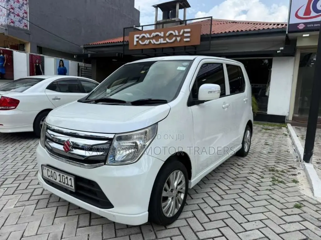 Suzuki Wagon R FZ 2015 Car (Used)
