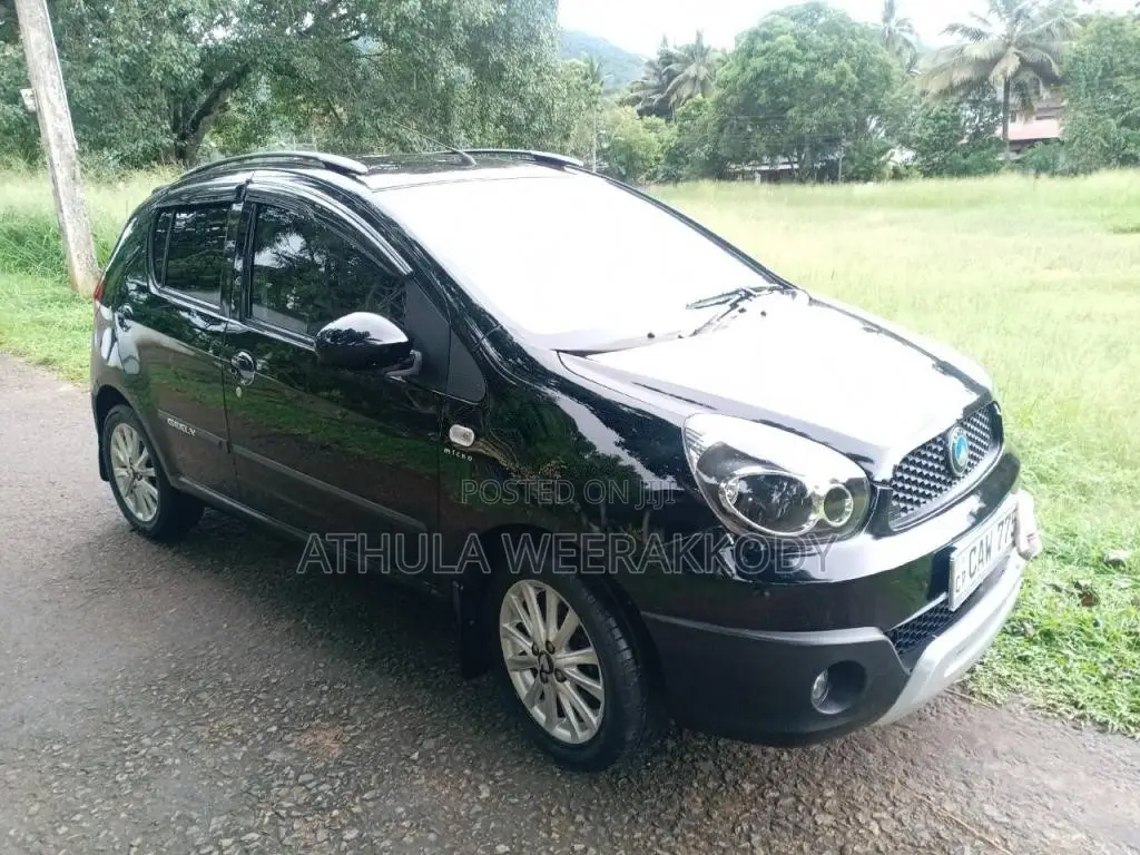 Micro Panda Cross Auto 2017 Car (Used)
