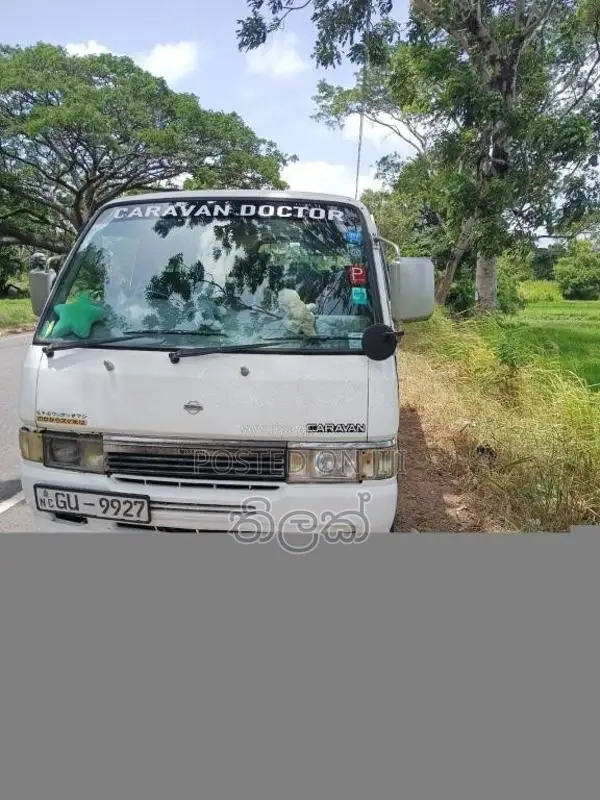 Nissan Caravan 1997 Van (Used)