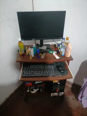 Desktop Computer 8GB Intel Core i3 HDD+SSD 1T