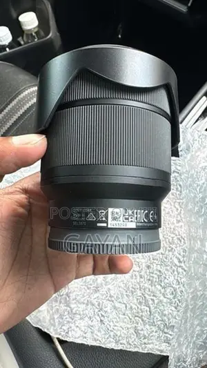 Sony 28-70mm OSS Lens