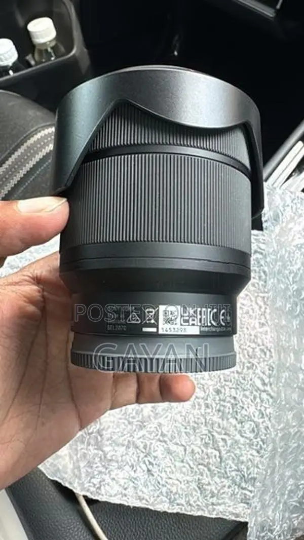 Sony 28-70mm OSS Lens