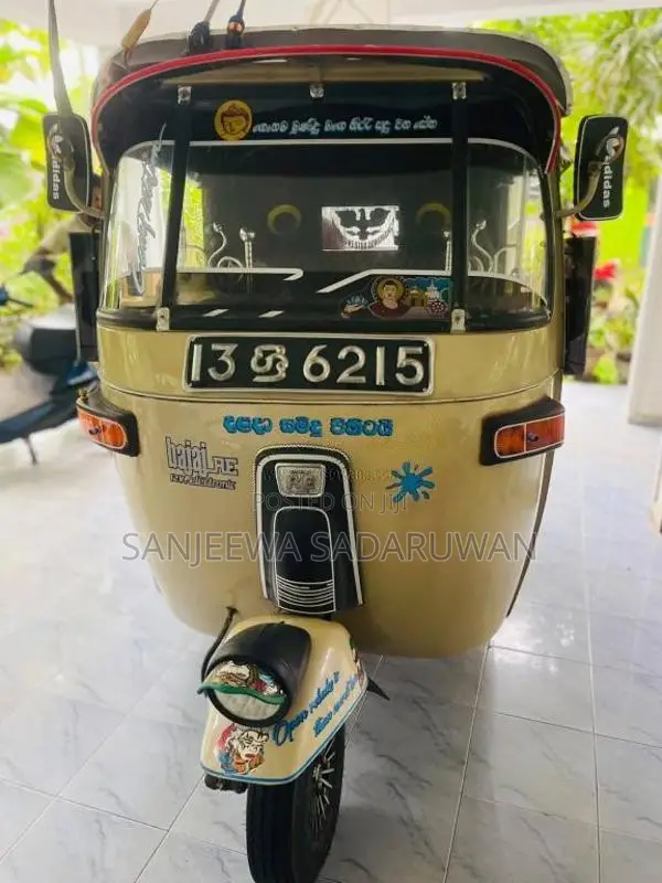 Bajaj RE 2 Stroke 1992 Three Wheel (Used)