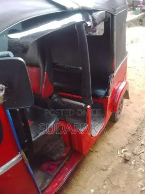Bajaj 4 Stroke 2008 Three Wheel (Used)