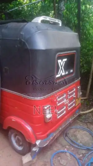 Bajaj 2 Stroke 1995 Three Wheel (Used)