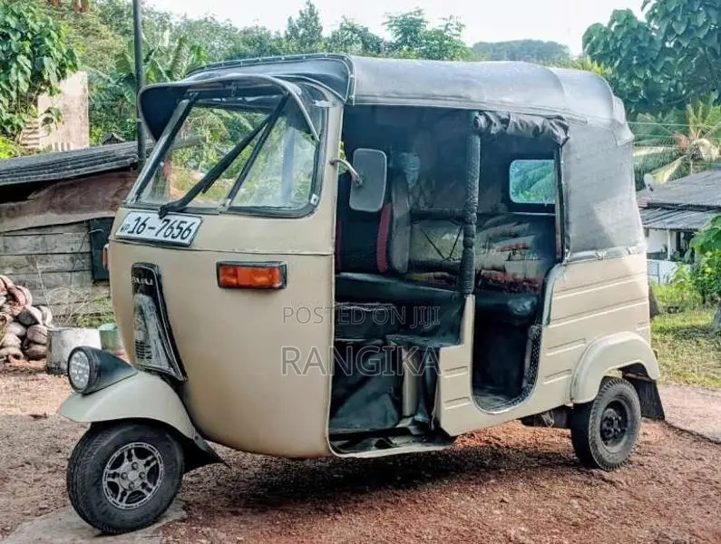 Bajaj RE 2 Stroke 1997 Three Wheel (Used)