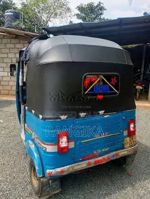 Bajaj 2 Stroke 2004 Three Wheel (Used)