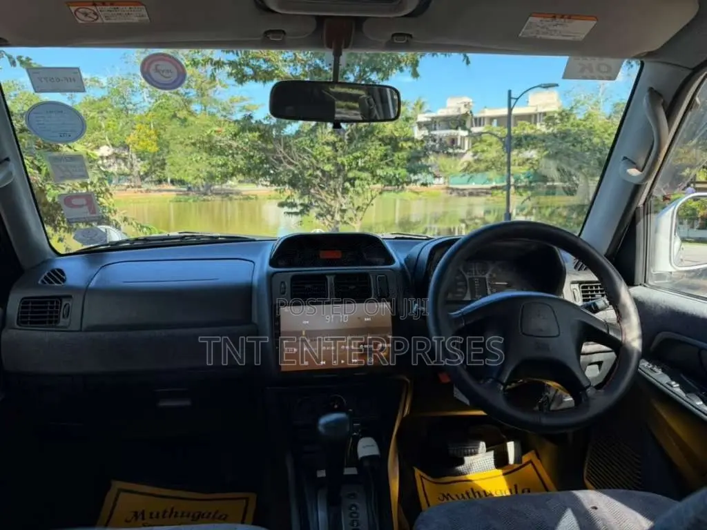 Mitsubishi Pajero GDI IO 2001 SUV (Used)