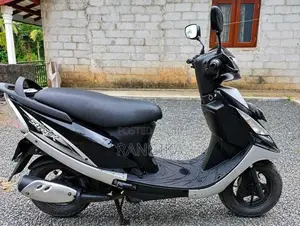 TVS Scooty Streak 2013 Motorbike (Used)