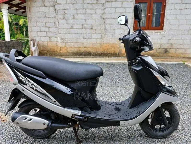 TVS Scooty Streak 2013 Motorbike (Used)