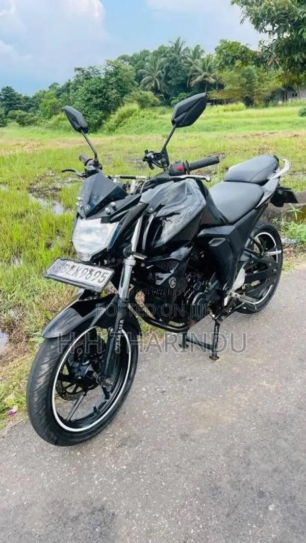 Yamaha Fz 2016 Motorbike (Used)