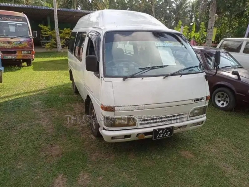 Isuzu Fargo 1986 Van (Used)