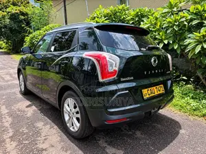 Micro Tivoli 2017 SUV (Used)