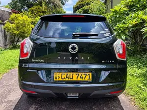 Micro Tivoli 2017 SUV (Used)