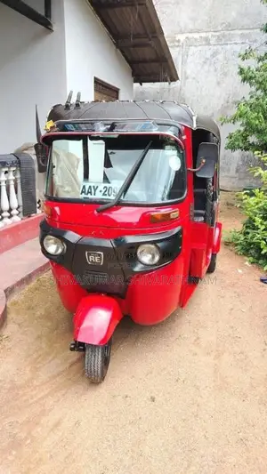 Bajaj RE 4 Stroke 2015 Three Wheel (Used)