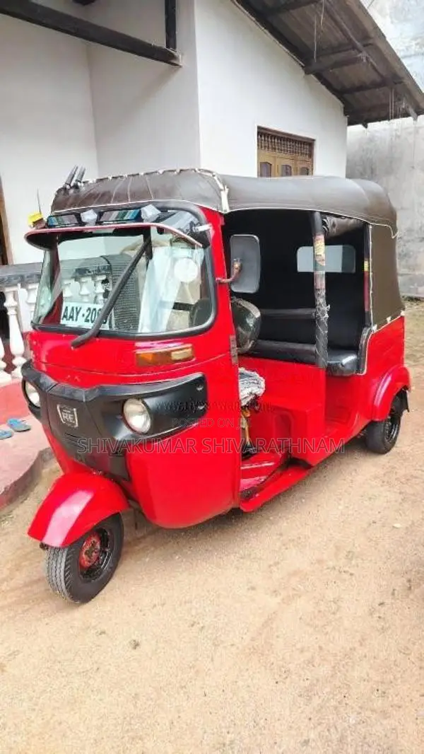 Bajaj RE 4 Stroke 2015 Three Wheel (Used)