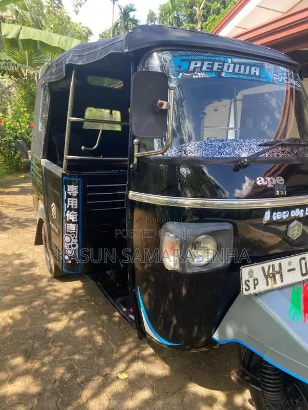Piaggio Ape 2011 Three Wheel (Used)