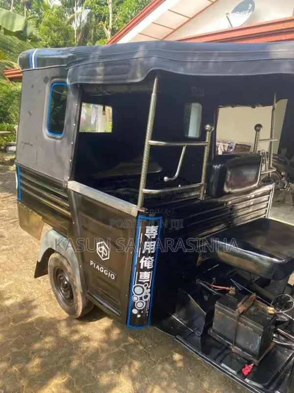 Piaggio Ape 2011 Three Wheel (Used)