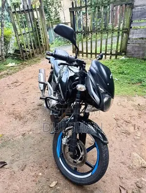 Bajaj Pulsar 180 2016 Motorbike (Used)