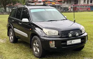 Toyota RAV4 J 4x4 2003 SUV (Used)