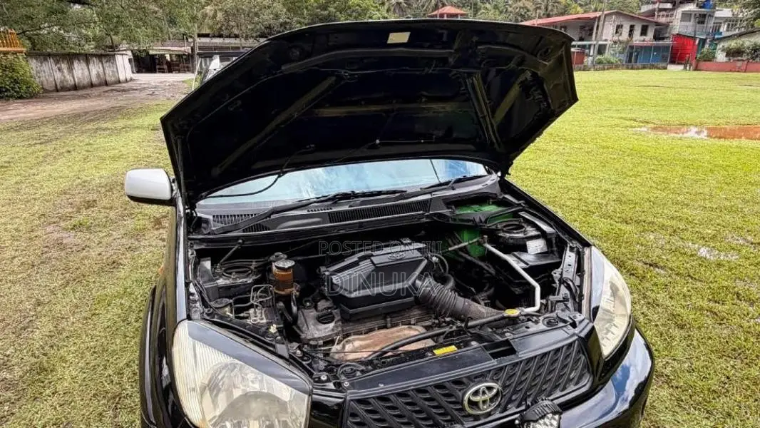 Toyota RAV4 J 4x4 2003 SUV (Used)