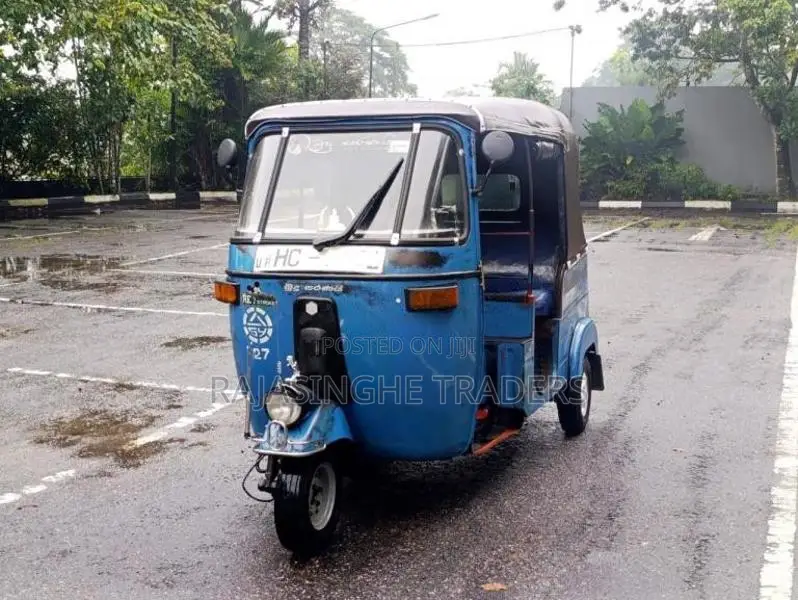 Bajaj 2 Stroke 2003 Three Wheel (Used)