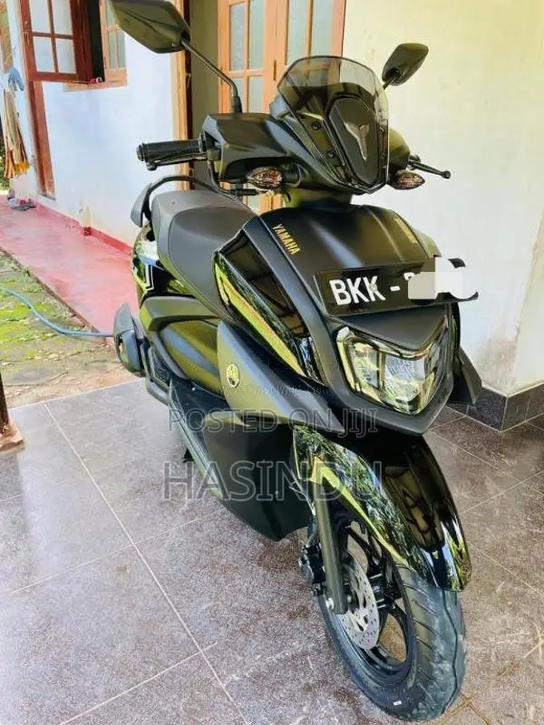 Yamaha Ray ZR 2025 Motorbike (Used)