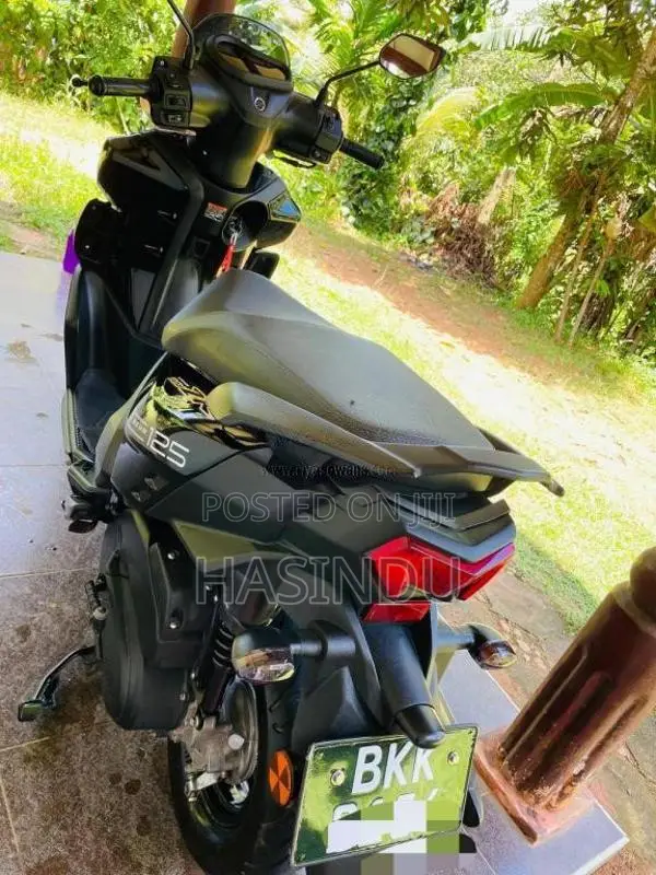Yamaha Ray ZR 2025 Motorbike (Used)
