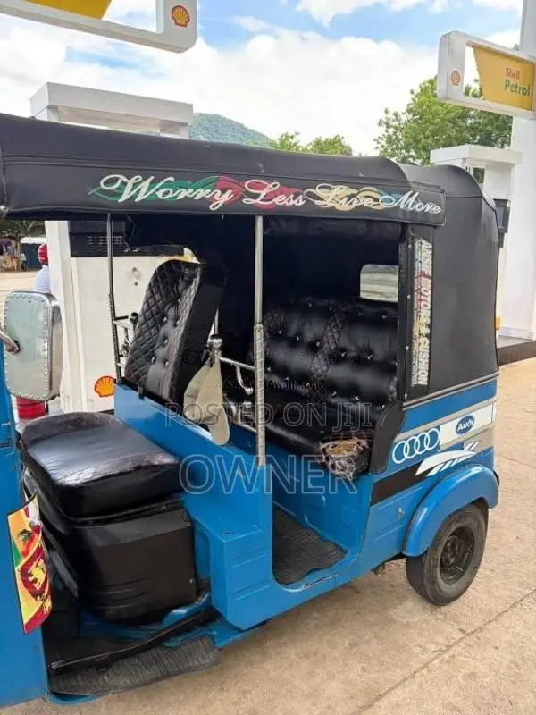 Bajaj RE 4 Stroke 2016 Three Wheel (Used)
