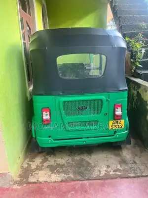 Bajaj RE 2026 Three Wheel (Used)