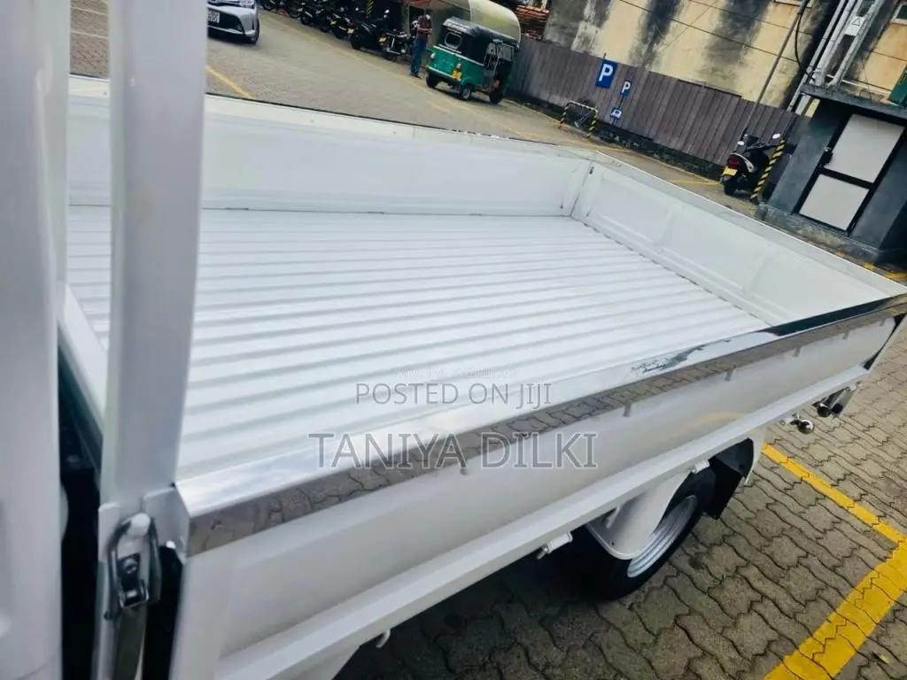 Mazda Bongo 2015 Lorry (Used)