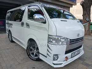 Toyota KDH 2009 Van (Used)