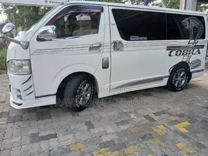 Toyota KDH 2009 Van (Used)