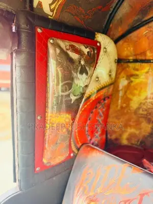 Bajaj 4 stroke 2011 Three Wheel (Used)