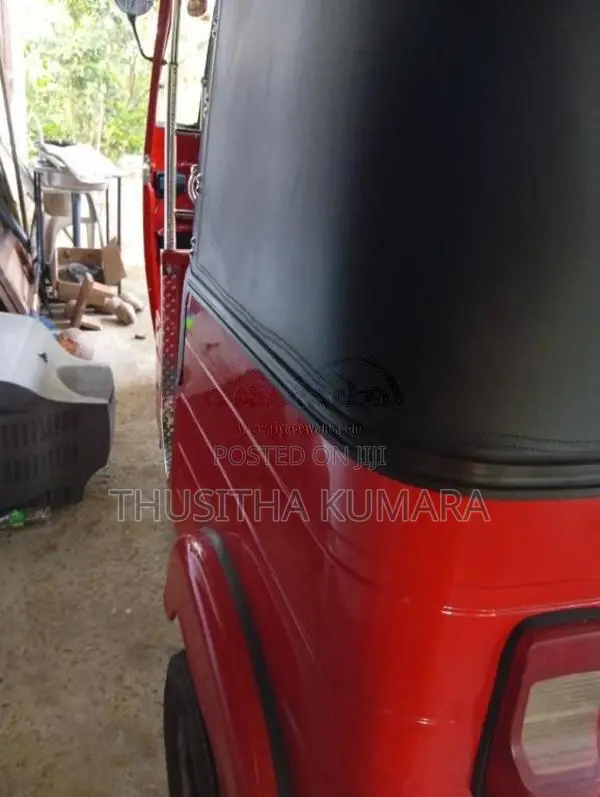 Bajaj RE 2009 Three Wheel (Used)