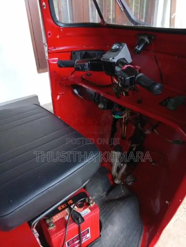 Bajaj RE 2009 Three Wheel (Used)