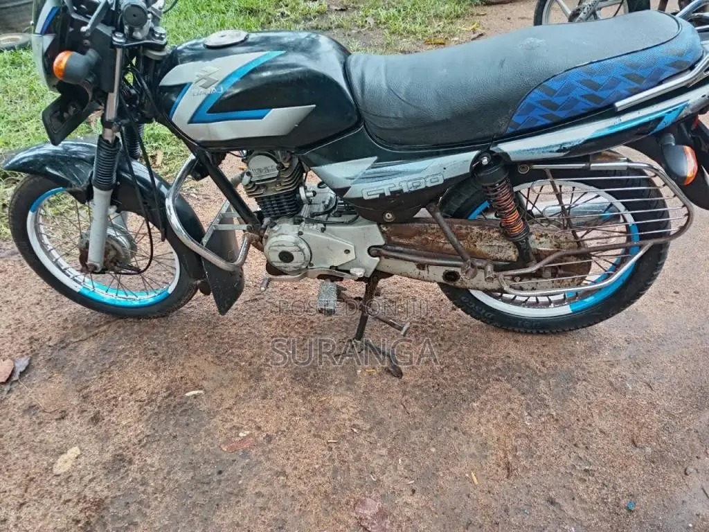 Bajaj CT-100 2010 Motorbike (Used)