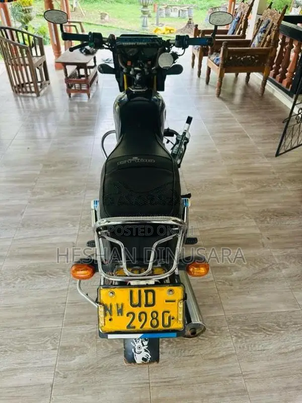 Bajaj CT-100 2007 Motorbike (Used)