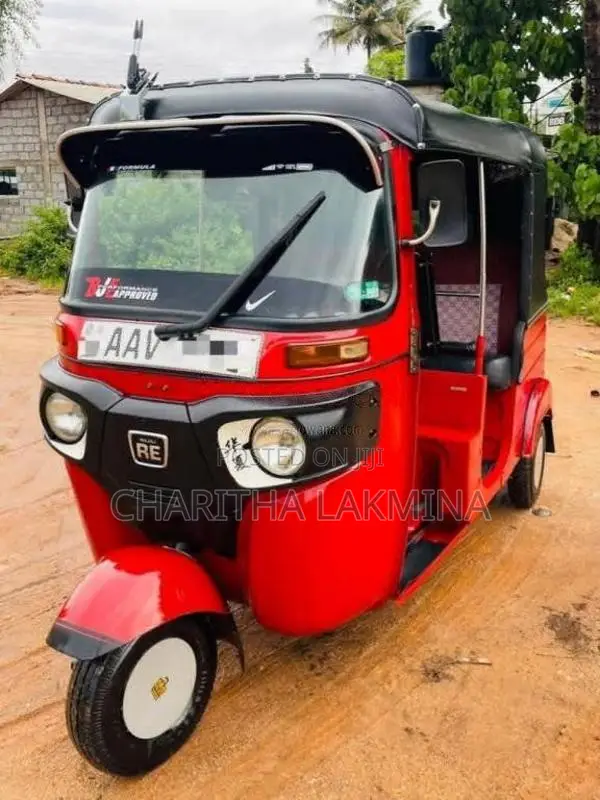 Bajaj RE 2015 Three Wheel (Used)