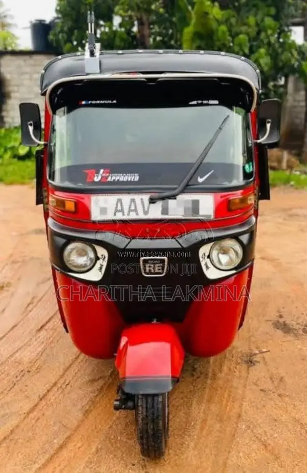 Bajaj RE 2015 Three Wheel (Used)