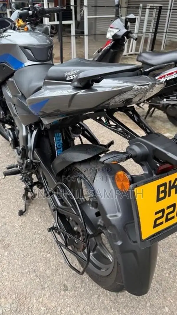 Bajaj Pulsar NS200 2026 Motorbike (Used)