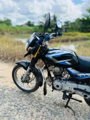Bajaj CT-100 2014 Motorbike (Used)