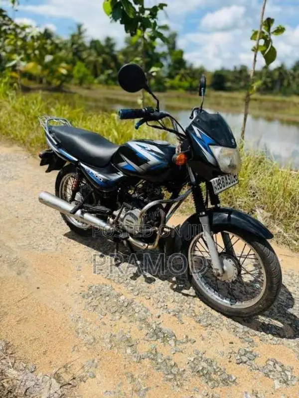 Bajaj CT-100 2014 Motorbike (Used)