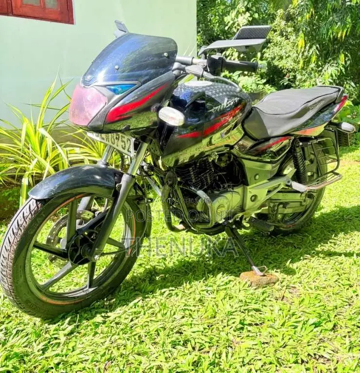 Bajaj Pulsar 2017 Motorbike (Used)