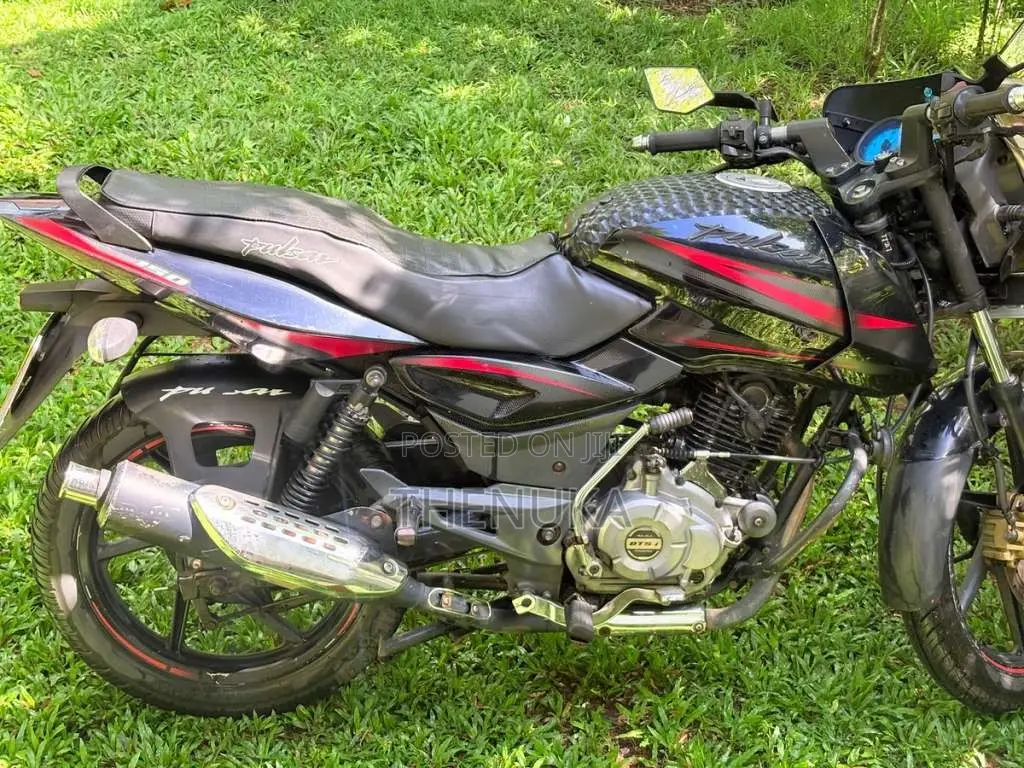 Bajaj Pulsar 2017 Motorbike (Used)