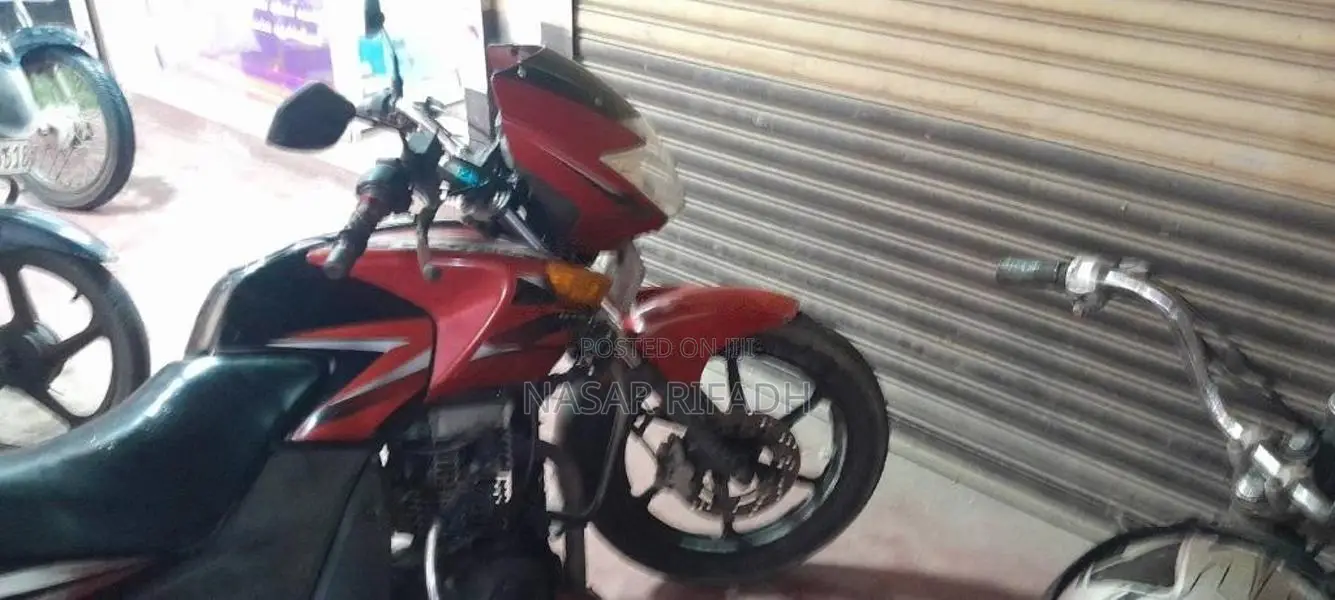 Bajaj 125 2010 Motorbike (Used)